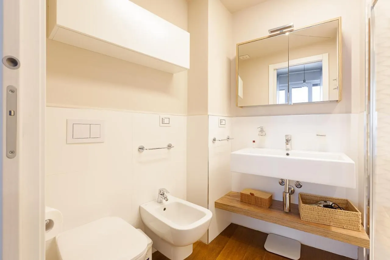 Bullona Bright & Design Apt - M5 Gerusalemme Milan